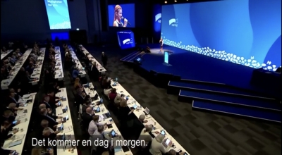 Utenriksminister: "Jeg gr&aring;t under pr&oslash;vene"